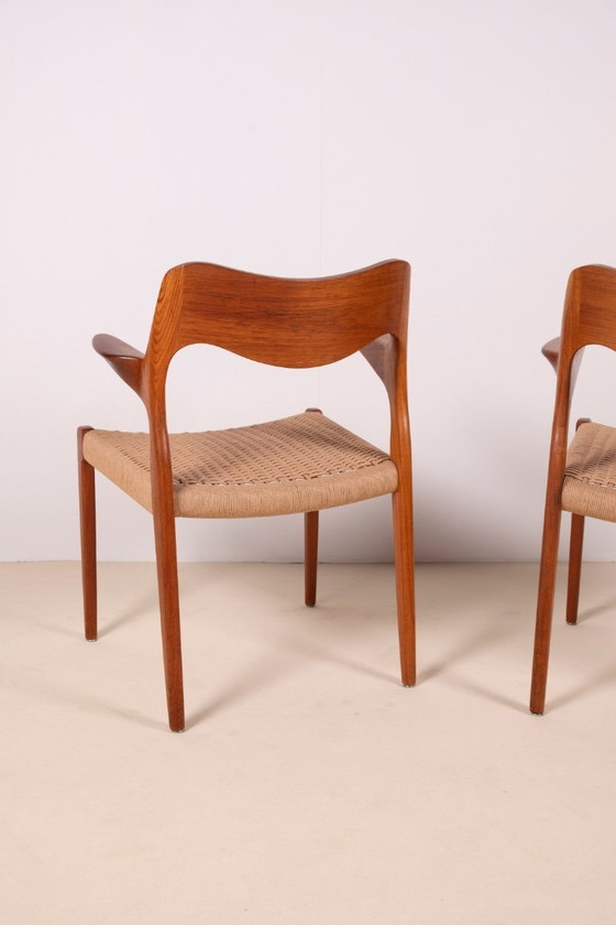Image 1 of 2x Niels O. Møller Modelo 55 en teca, años 50 Dinamarca