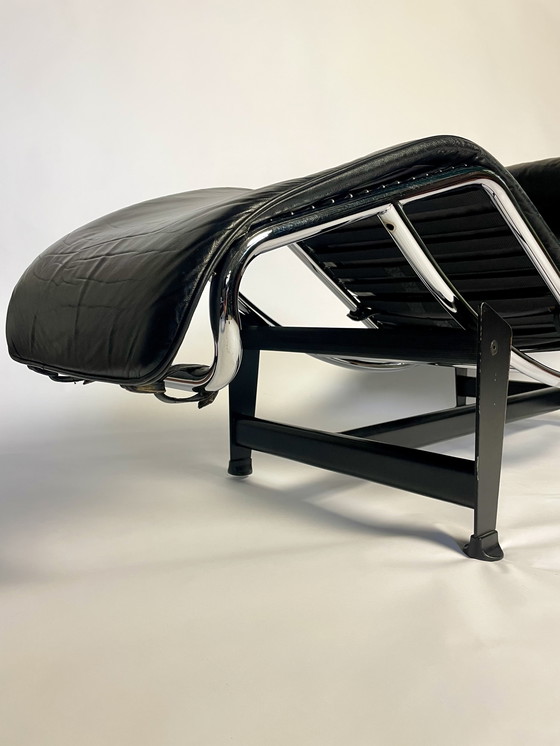 Image 1 of Le Corbusier LC4 Replica