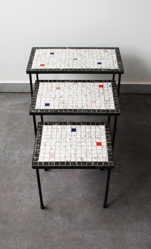 Set of 3 nesting tables, mid-20th century.