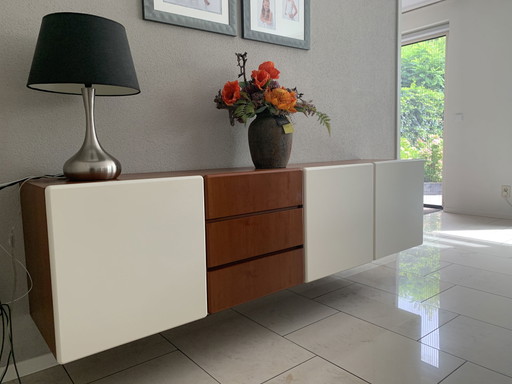 Buffet flottant vintage