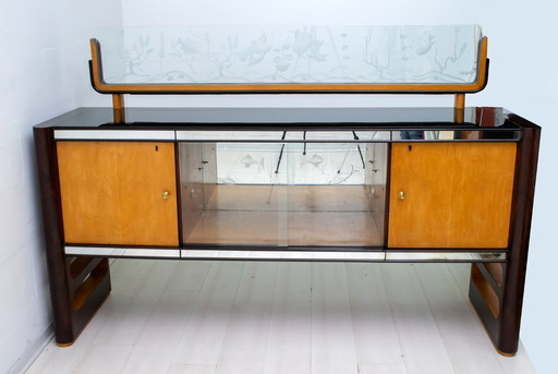 Osvaldo Borsani Mid-Century Modern Italian Walnut and Maple Sideboard, 1950s