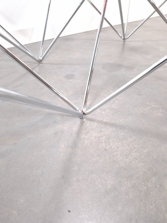 Tavolo cromato dal design geometrico vintage con piano in vetro, Tavolino da caffè, Tavolini da caffè, Cromo (foto 7 di 11)
