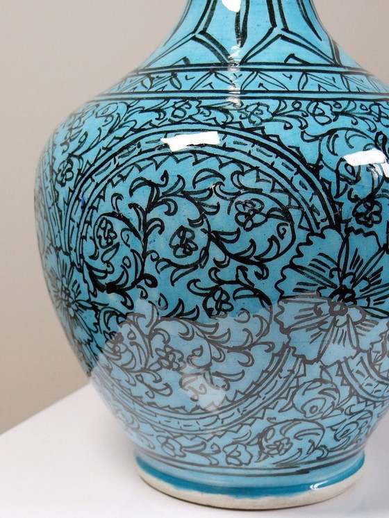 Image 1 of Vase couvert ou jarre Persane poterie glacée Iznik turquoise peinte vintage