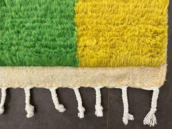 Image 1 of Berber Rug - 305 cm x 203 cm - colored Wool