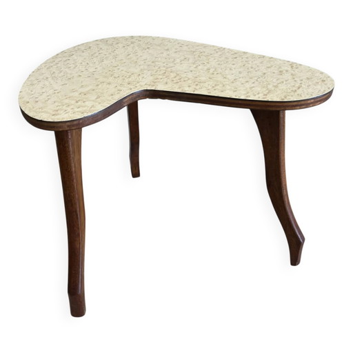 Small tripod side table in bean shape – 1950s/60s style
