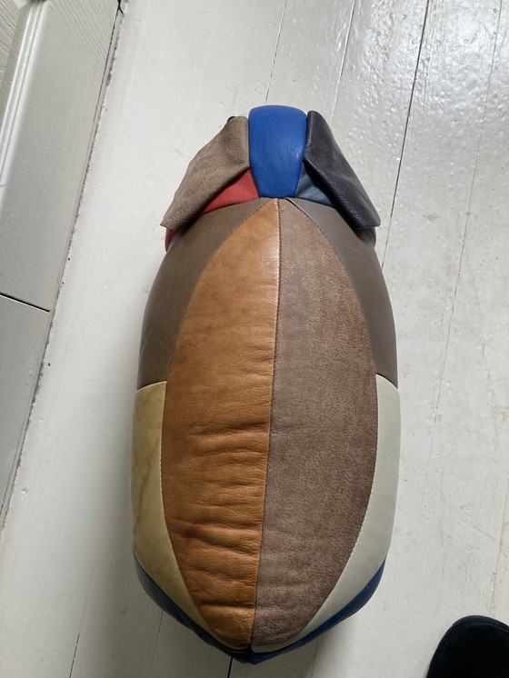 Image 1 of Krukje/voetenbankje/ objeto de diseño