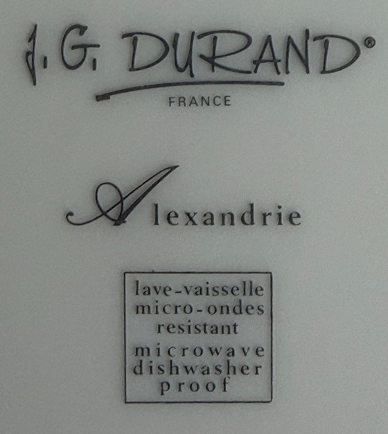 Image 1 of Assiettes plates en porcelaine J.G. Durand