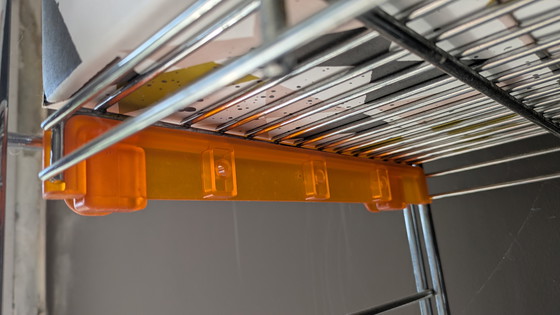 Image 1 of Sistema de pared profesional Casamania Festival: 6 montantes cromados, 22 estantes + módulo de puerta.