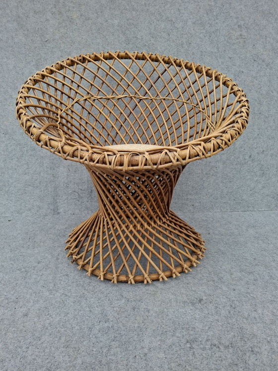Vintage rattan armchair – Textile (photo 4 of 7)