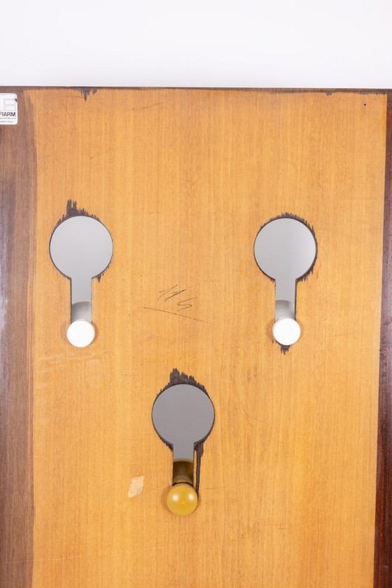 Image 1 of Carlo di Carli. Garderobenständer aus Palisanderfurnier. 1960er Jahre.