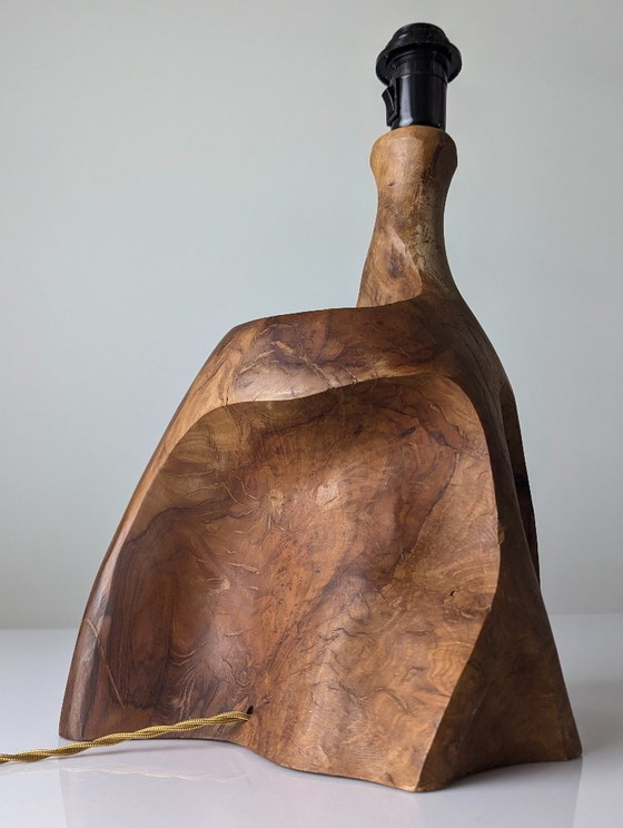 Image 1 of Lampada da tavolo organica moderna in legno d'ulivo intagliato, stile scultoreo, anni '70