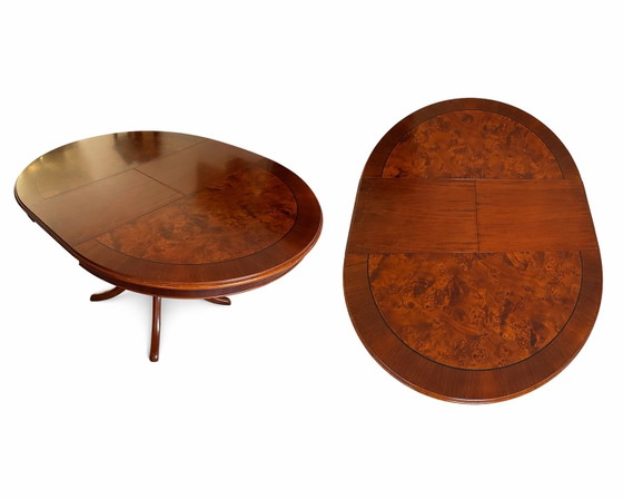 Image 1 of Vintage Extendable Round Dining Table in Burl Walnut Veneer, ca. 1930
