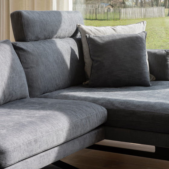 Image 1 of Indera Fauve hoekbank