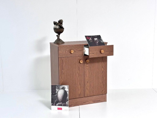 Vintage Kommode – braune Holzoptik mit 2 Schubladen