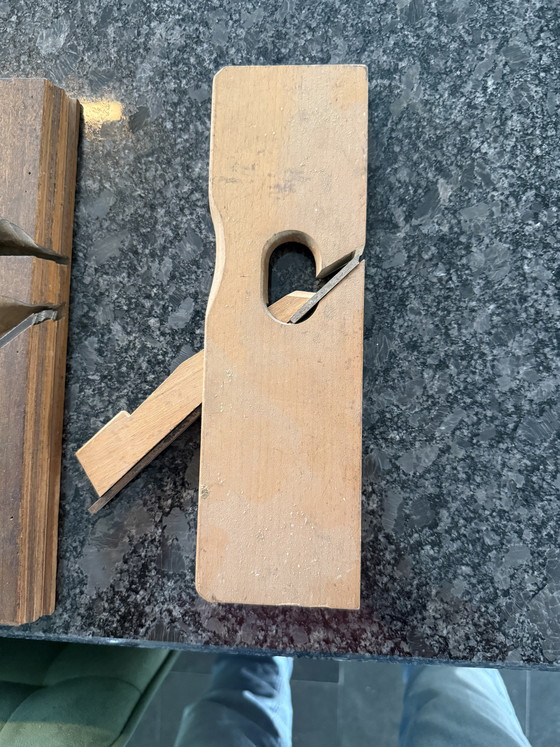 Image 1 of 5 delige antieke meubelschavenset