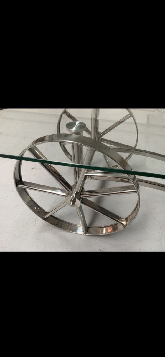 Image 1 of Tavolo in vetro con base in acciaio inox e ruote, design Cobb & Co / Gae Allentown Style