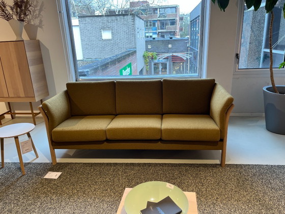 Image 1 of Skalma Columbia sofa 3 seats