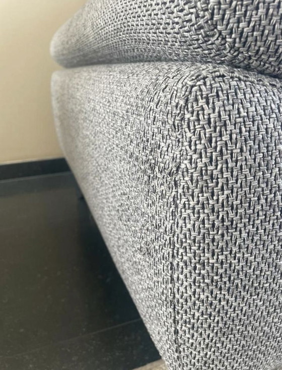 Image 1 of Divano angolare Montel con pouf grigio