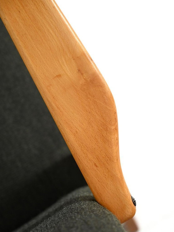 Image 1 of Coppia di poltrone in faggio con rivestimento grigio