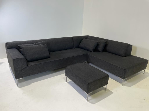Design on Stock Ecksofa + Ottomane