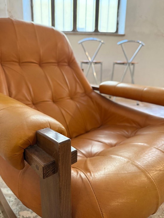 Image 1 of Percival Lafer, cognac fauteuil, MP -173, Brazilië, jaren 1970