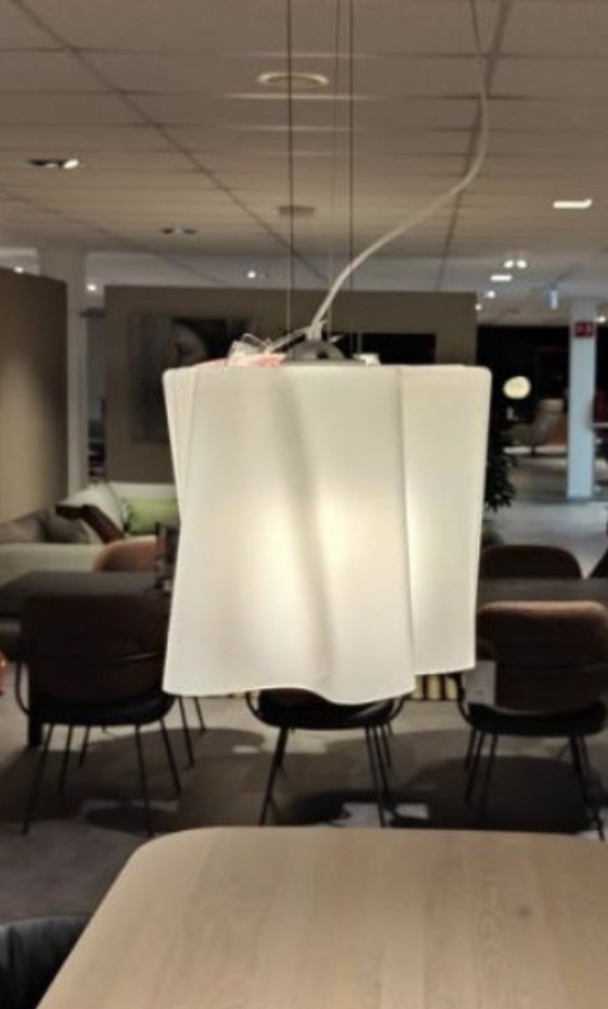 Beautiful Artemide Logico pendant lamp – Glass (photo 8 of 9)