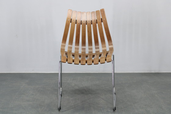 Image 1 of 1980er Satz von sechs skandinavischen Teakholz-Esszimmerstühlen