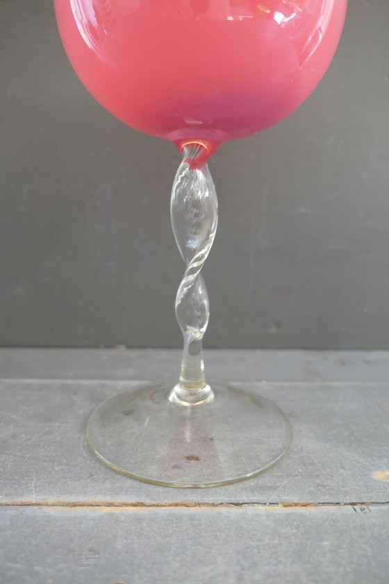 Vintage Empoli Glass Vase on Foot Pink (photo 4 of 6)