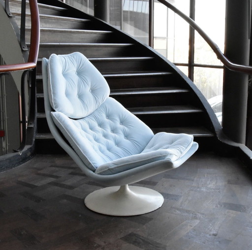 Poltrona Artifort F588