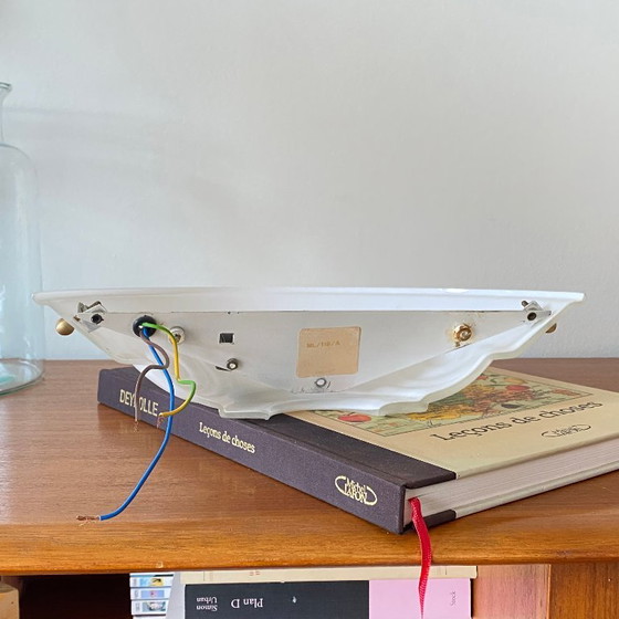 Image 1 of Wandleuchte aus Opalglas, Halbbecken