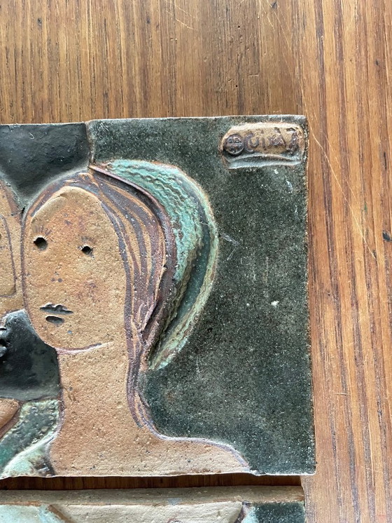 Image 1 of Carreau d'art mural figuratif moderniste en grès polychrome 1975