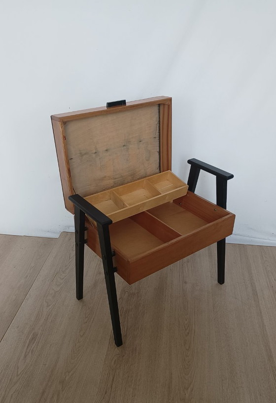 Image 1 of Tabouret des années 1950 avec rangement