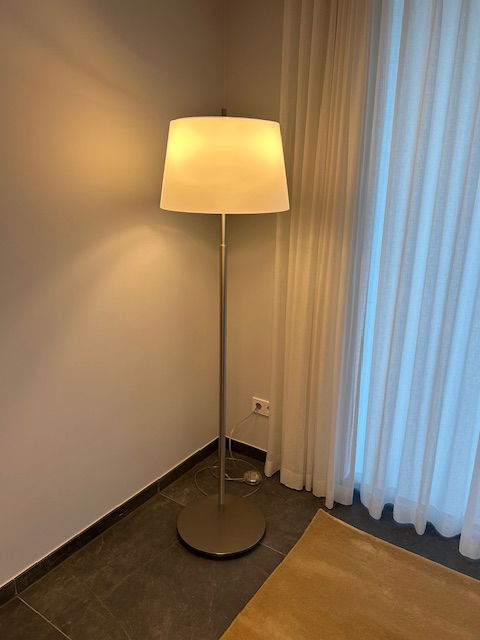 2x Fontana Arte Stehleuchte