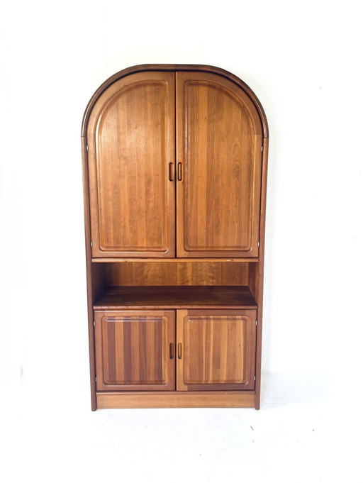 Vintage teakhouten boogkast, Dyrlund ‘70