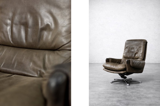 Image 1 of Vintage Mid-Century German Modern Brown Leather Lounge Swivel Chair from Musterring, 1960s