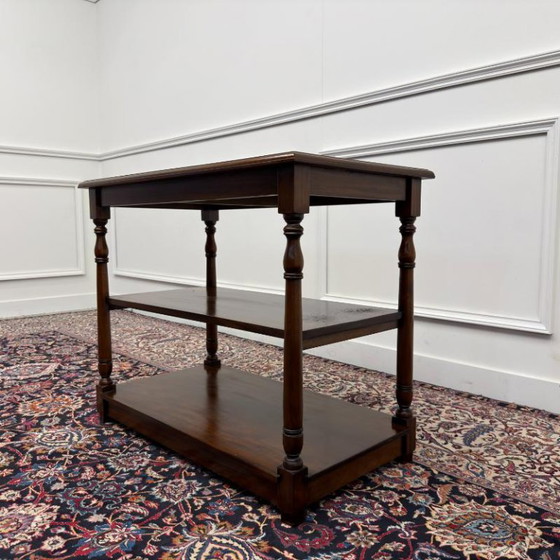 Klassieke Engelse Sidetable met groen lederen blad – Bijzettafels, Leer, Hout (photo 5 of 9)