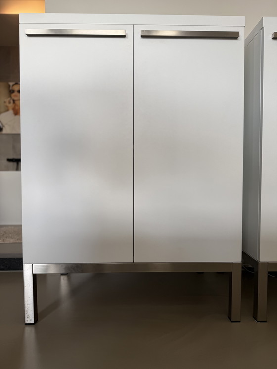 Image 1 of 2 mobili bianchi di Cappellini