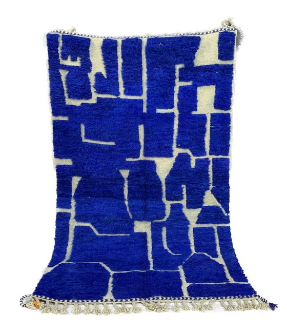 Handgemaakt Marokkaans Berberkleed uit het Atlasgebergte, blauw, 1,5/2,5 m – Alberto Bazzani (photo 5 of 7)