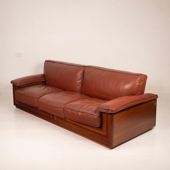 Sofá Paganini de Luciano Frigerio para Frigerio di Desio 1980 – Leather, Wood (photo 17 of 20)