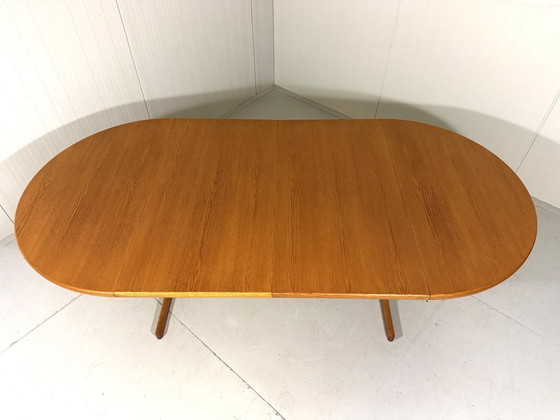 Image 1 of K.E. Ekselius large extendable oak dining table J.O. Carlsson Sweden