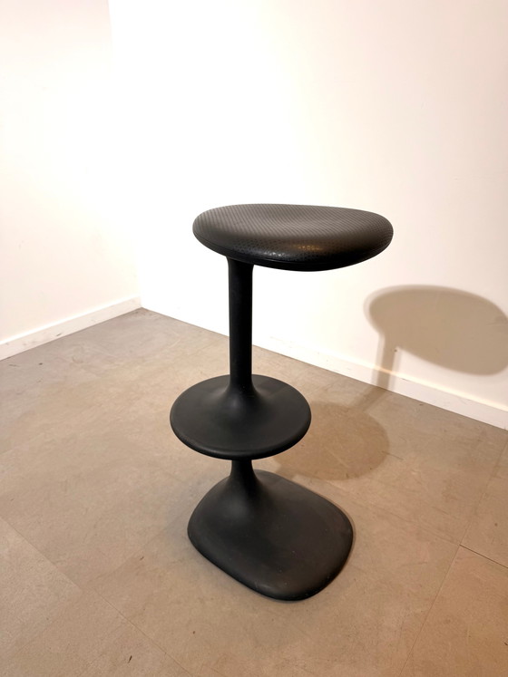 Image 1 of Taburete Casamania Kant de Karim Rashid – Negro | Hecho en Italia