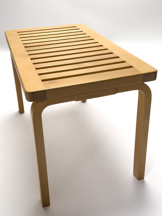 Image 1 of Alvar Aalto bank voor Artek Formgiven 1945 (setprijs)