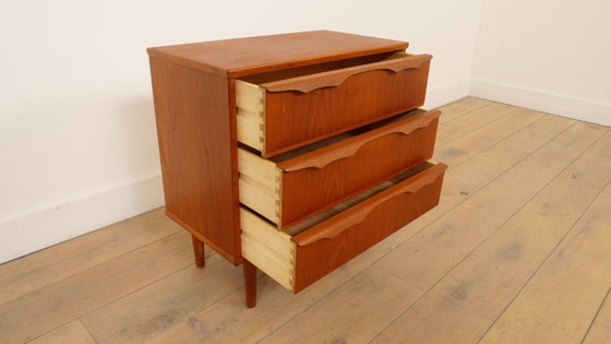 Commode vintage | 3 tiroirs | Teck – Wood (photo 7 of 9)