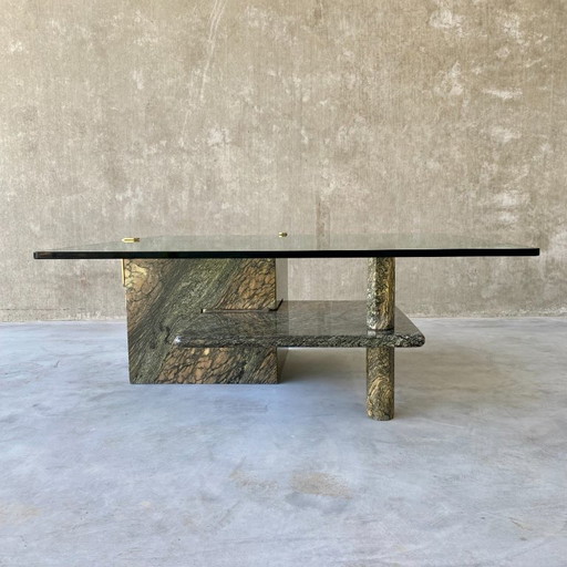 Großer Sizilianischer Marmor Italienisches Design Couchtisch