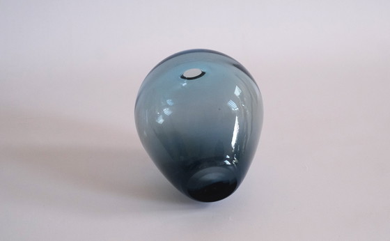 Image 1 of Design-Vase