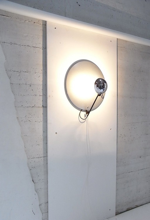 Lámpara de pared o techo con forma de OVNI, modelo 2800 de Elio Martinelli para Martinelli Luce, década de (photo 2 of 8)