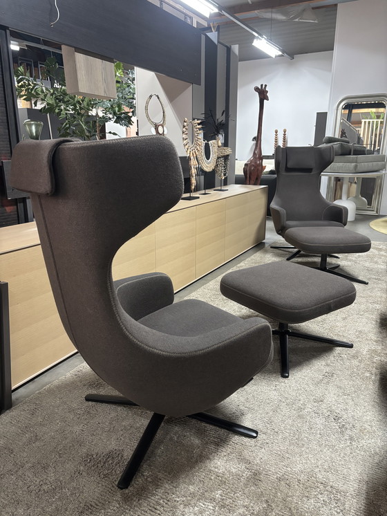 Image 1 of Vitra Grand Repos + Ottoman-Stoff Cosy Nutmeg, möglicherweise 2 Sets verfügbar