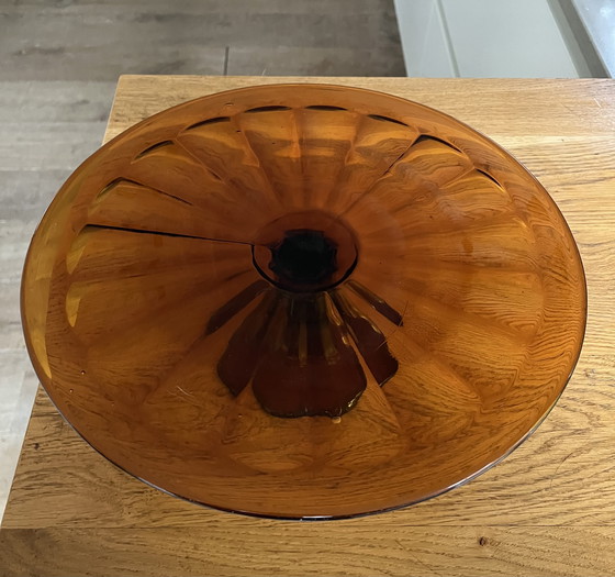 Image 1 of Art Deco amberkleurig taartplateau