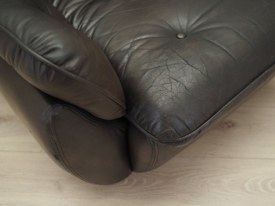 Image 1 of Fauteuil met wielen, Italiaans ontwerp, jaren 1970, productie: Italië