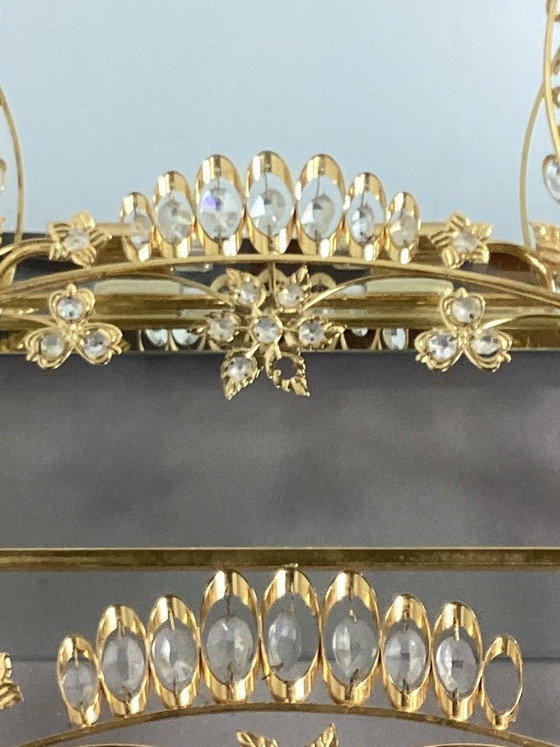 Italian vintage Hollywood Regency mirror with brass console and lighting, Glass, Gold (photo 9 of 11)